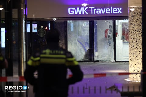 Plofkraak bij geldwisselkantoor in station Delft