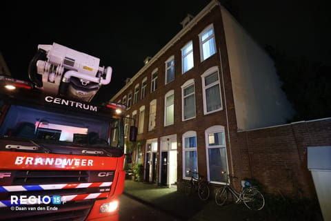 Man aangehouden na melding brand in pand aan de Amperestraat