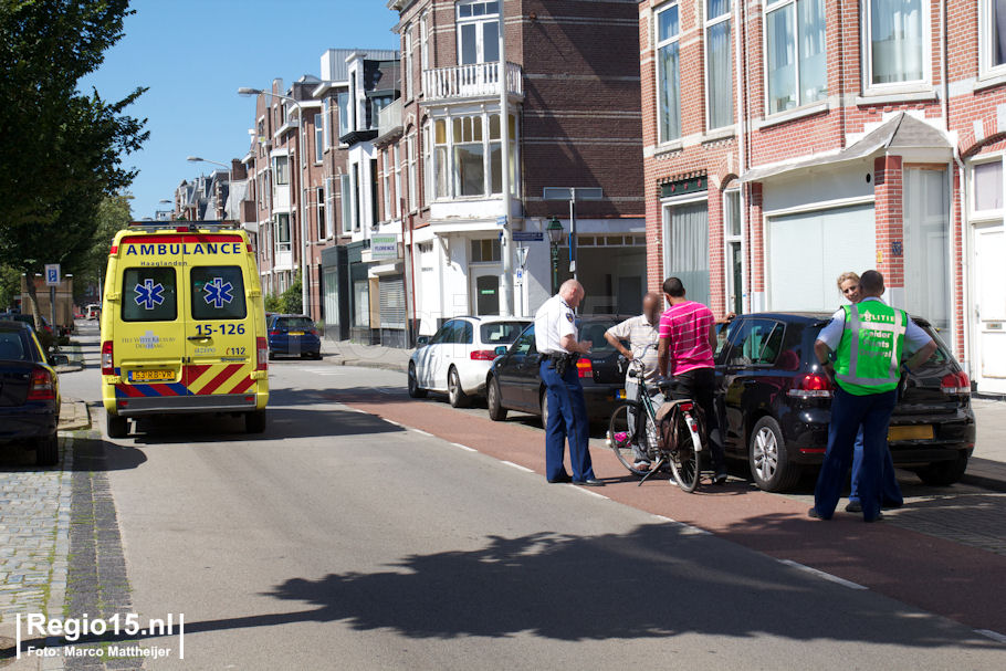 w-mattheijer-Fietsster vs autodeur beeklaan 5