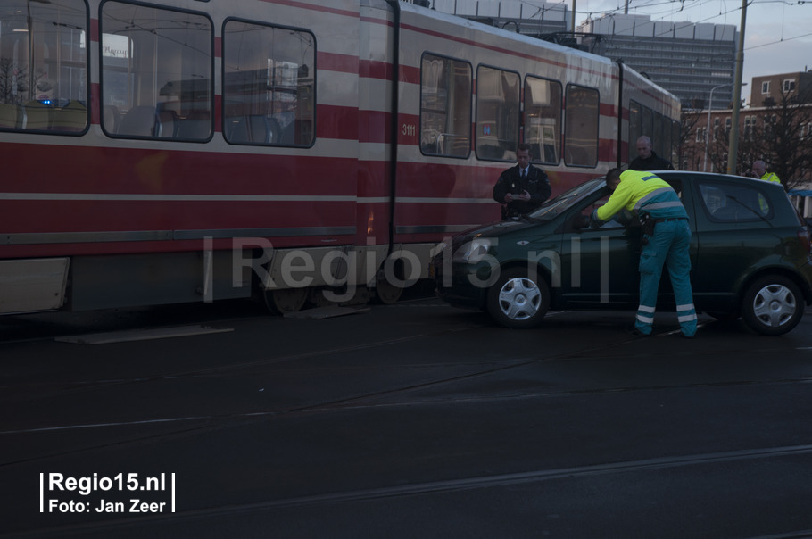 w-2014-01-13 Aanrijding tram-auto Rijswijkseplein 009