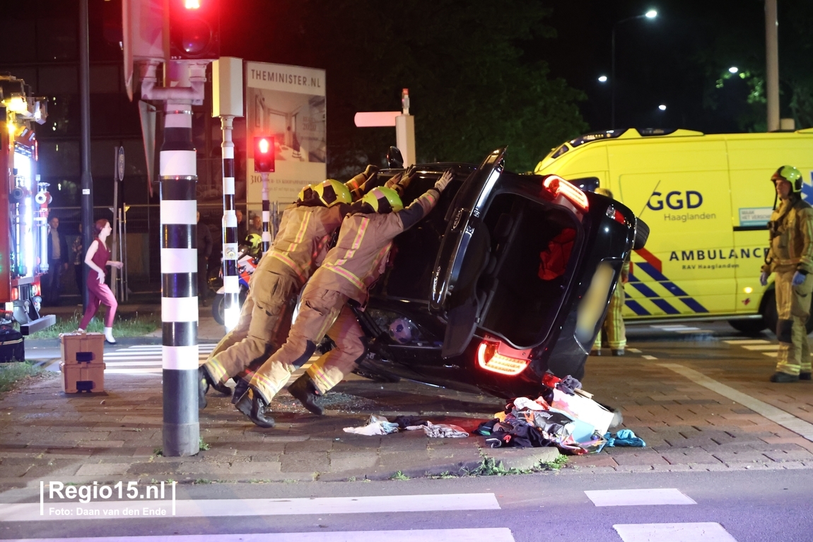 Auto Op Z'n Kant Bij Ongeval In Rijswijk | Regio15.nl