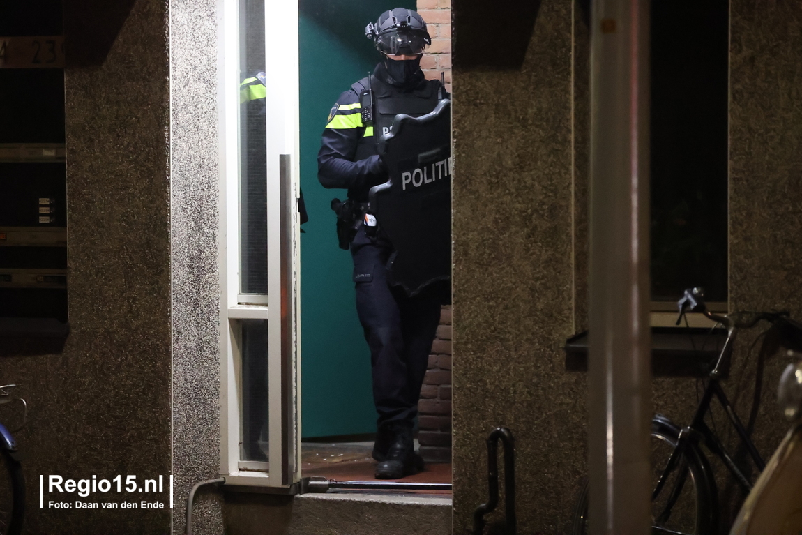 Politie Doet Inval In Woning Parallelweg Na Mogelijke Ontvoering ...