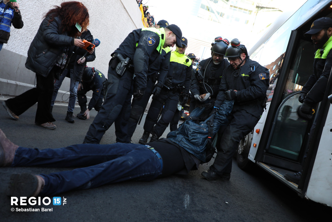 G7zSk7.JPG