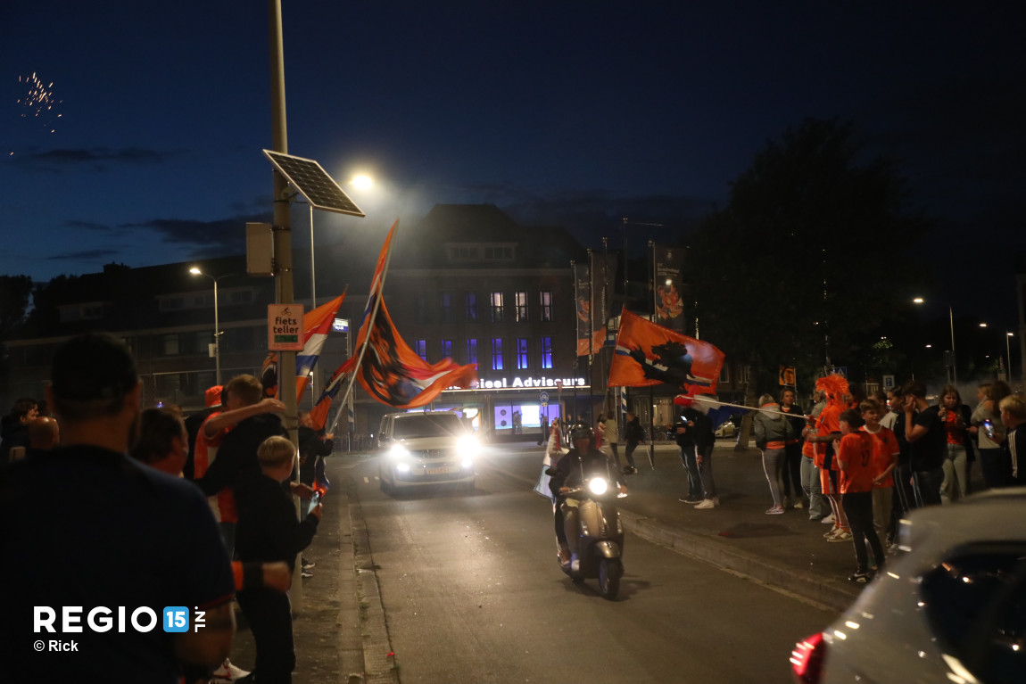 BxBzJu.JPG