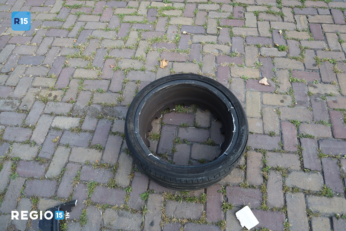 uJgnR0.JPG