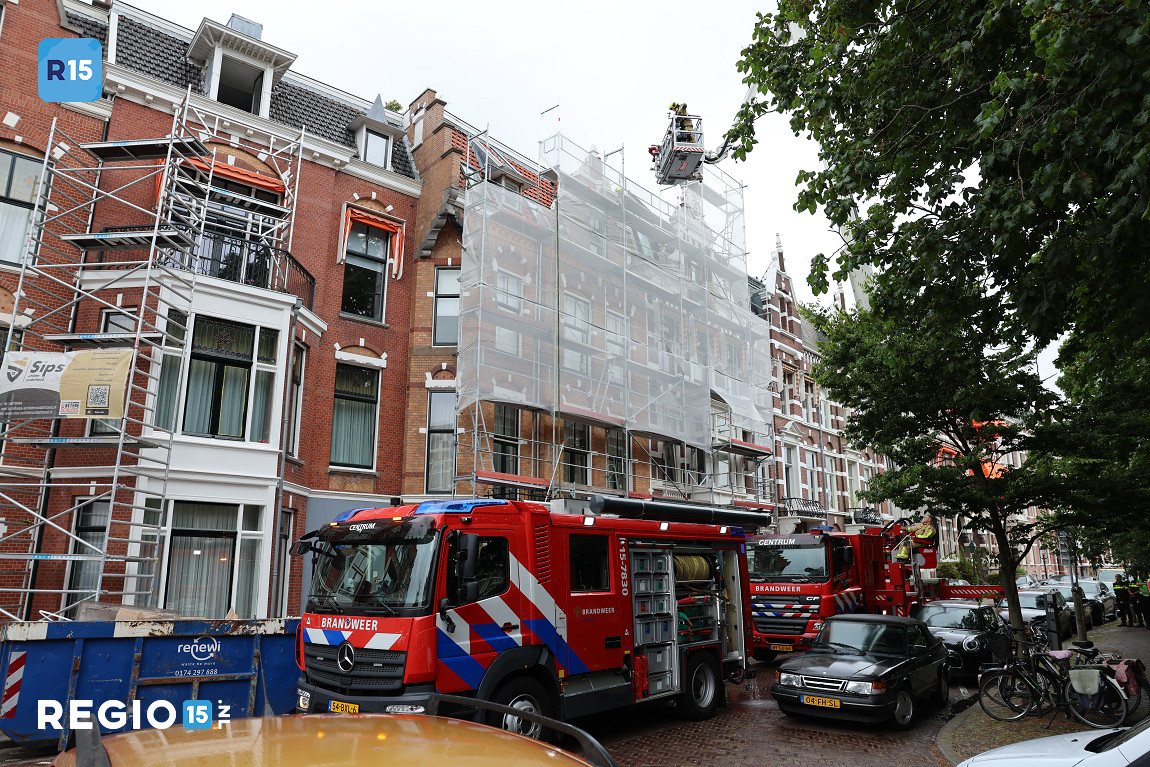 MRdG3U.JPG