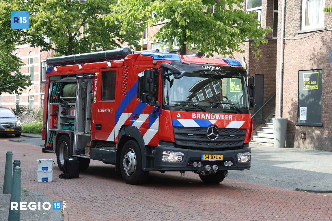 3hH81X.JPG