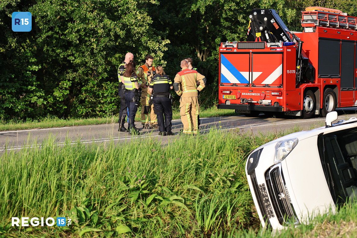 ZzSv2k.JPG