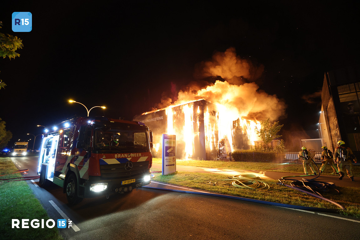 A9dxfd.JPG