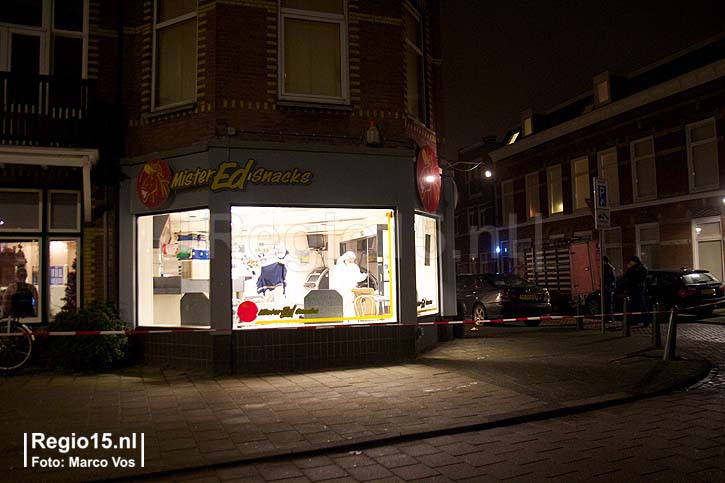 20110113Steekpartij_snackbar_mr_Ed_TR_onderzoek_035